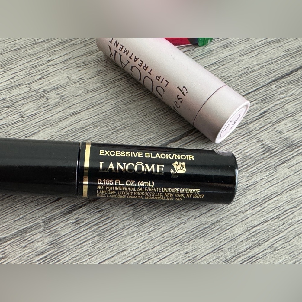 Make Up Bundle Eyeshadow Lip Treatment Brushes
Set of 6 - Picture 9 of 14